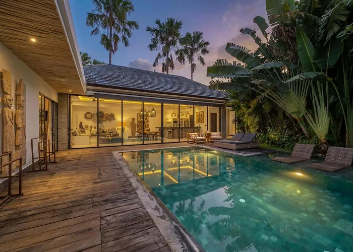 Marlon - Sleek & Sophisticated 3 Bedroom In * Seminyak (Bali)
