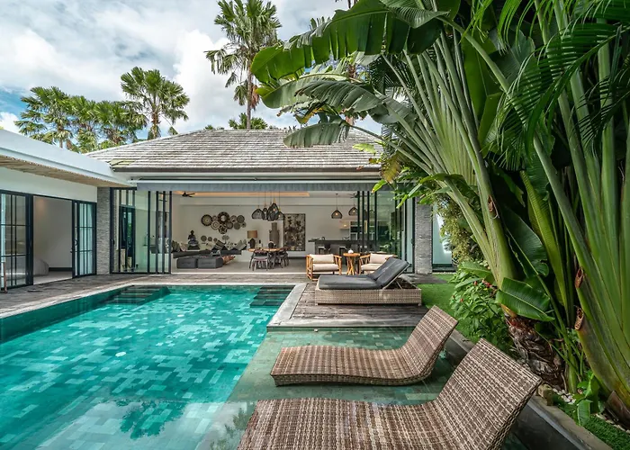 Marlon - Sleek & Sophisticated 3 Bedroom In