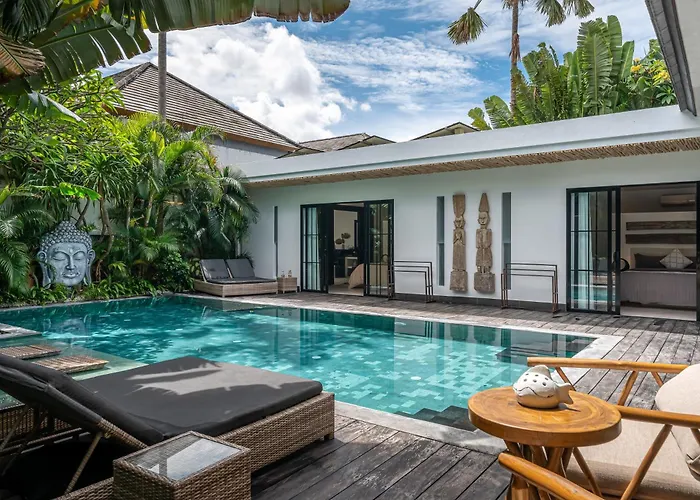 Marlon - Sleek & Sophisticated 3 Bedroom In Seminyak (Bali)